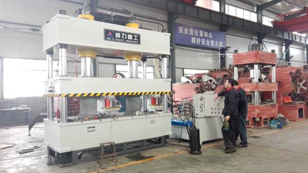 紙張壓花液壓機(jī)